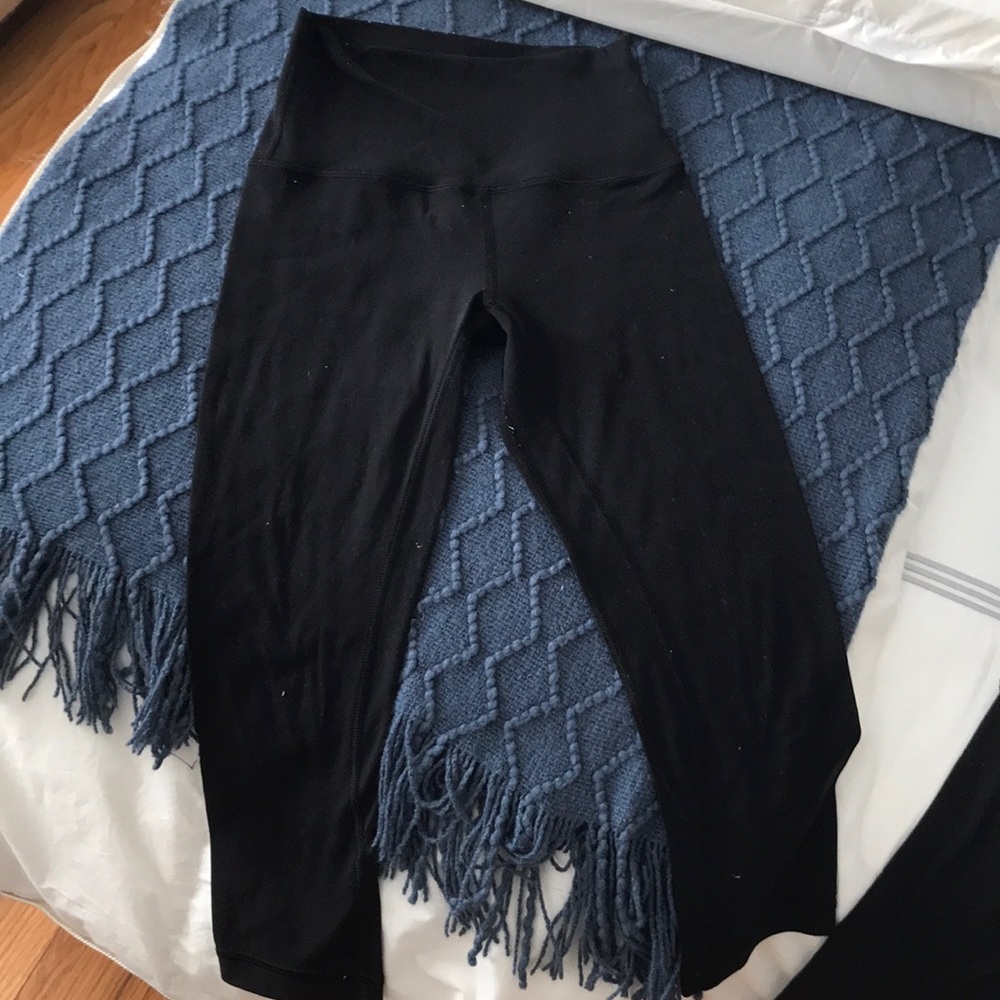 Lulu Align Capris